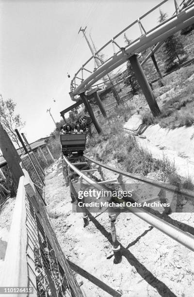 And B group The Sylvers ride a rollercoaster at Magic Mountain on June 22, 1973 in Valencia, California.