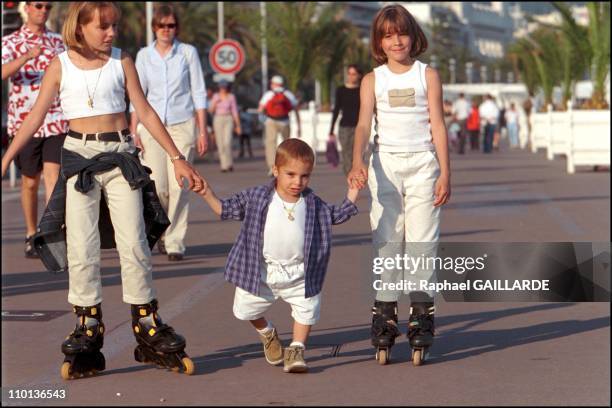 Gwilherm, victim of the very rare Stuve Wiedmann syndrome in Nice, France in May, 2001 - On the Promenade des Anglais, he walks a little between his...
