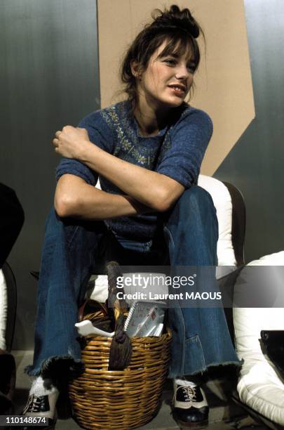 Jane Birkin at the broadcasting 'Taratata' in France in Janaury 24, 1974.