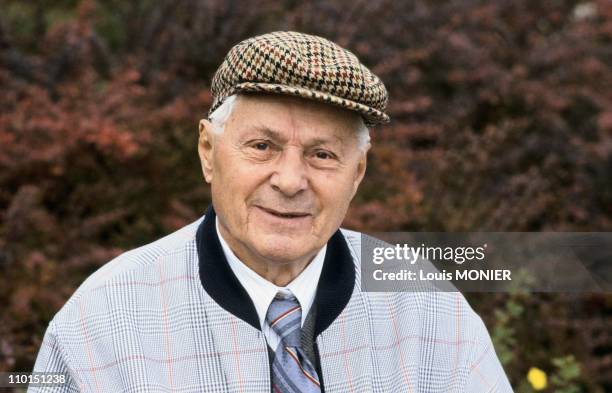 Frison Roche 55 Roger Frison Roche Stock Photos, High-Res Pictures, and Images ...