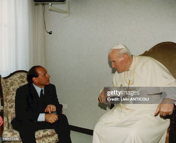 Berlusconi recived by Jean Paul II in Vatican, Italy on May 21, 1994.