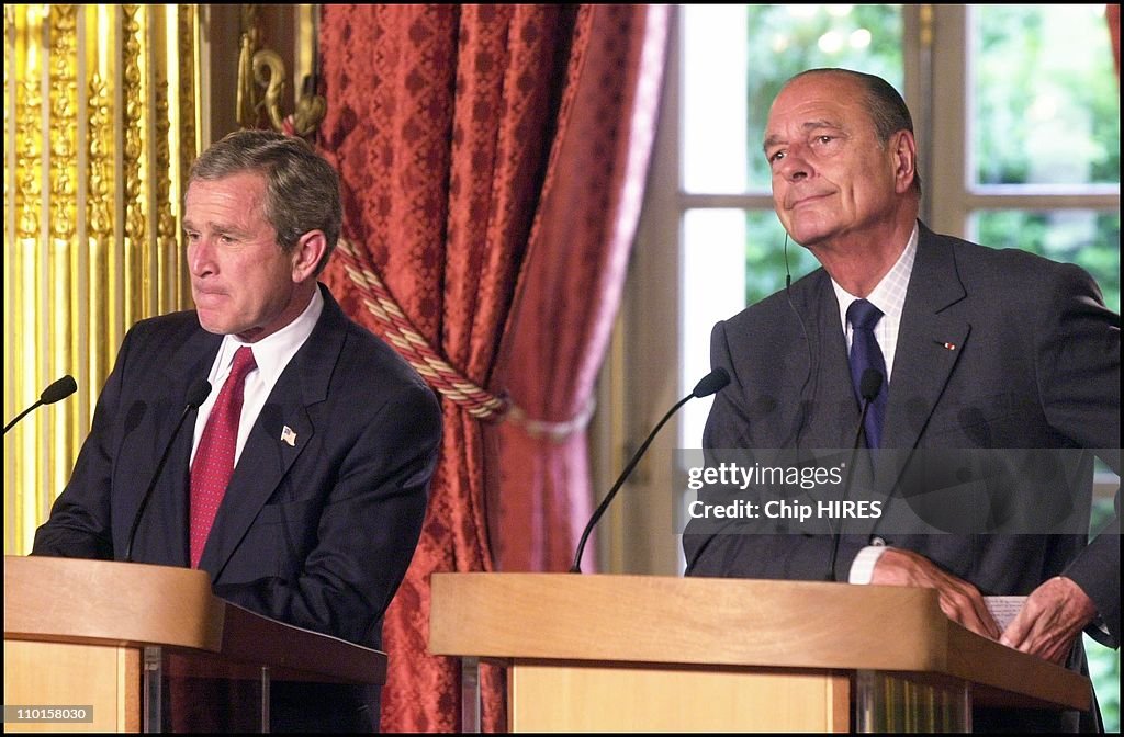 Paris George W. Bush Rapper US president George W.Bush meets Jacques Chirac at Elysee in Paris ...