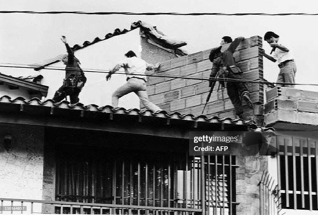 Colombian police and military forces sto