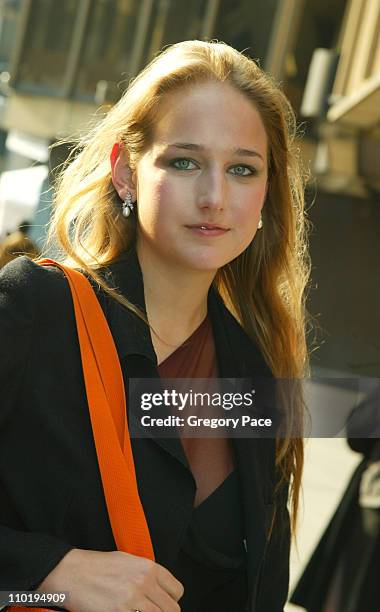 Leelee Sobieski during Kate Beckinsale and Leelee Sobieski Sighting in New York City - May 5, 2004 at Streets of New York City in New York City, New...