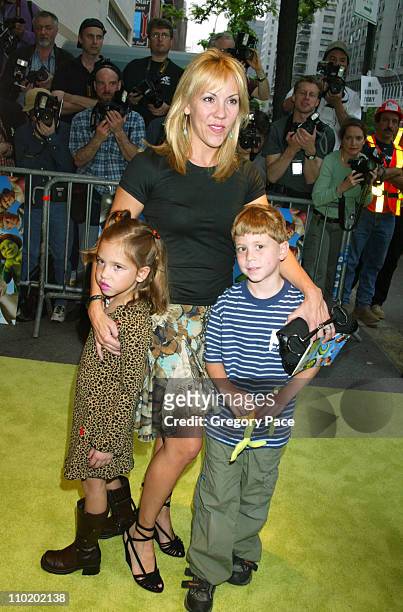 Heather Randall, wife of Tony Randall, with their daughter Julia and son Jefferson