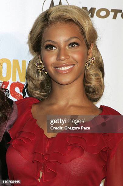 Beyonce Knowles during Fashion Rocks 2004 - "An Unprecedented Night of Style and Sound" - Red Carpet at Radio City Music Hall in New York City, New...