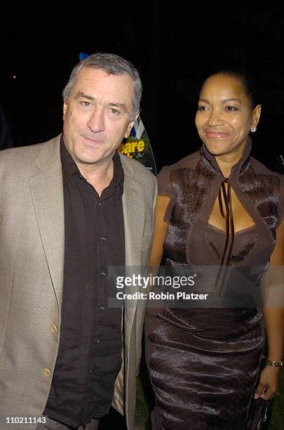 Robert De Niro and wife Grace Hightower during "Shark Tale" New York Premiere - Arrivals at The Delacorte Theatre in Central Park in New York, New...