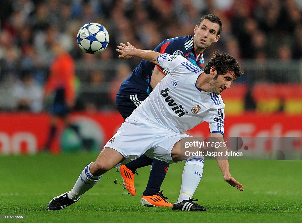 Real Madrid v Lyon - UEFA Champions League