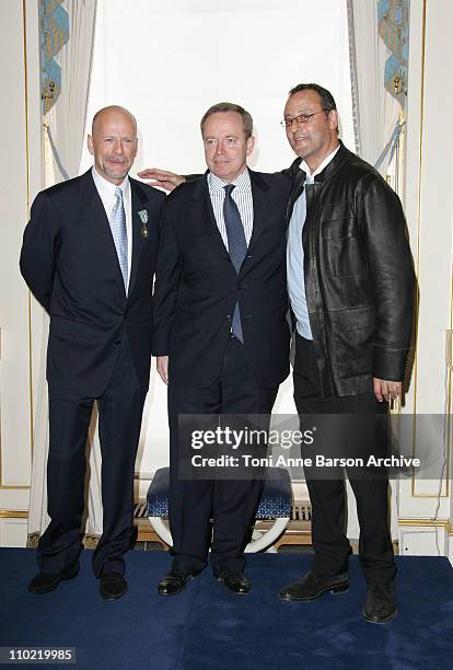 Bruce Willis, Renaud Donnedieu de Vabres, French Minister of Culture and Communication and Jean Reno