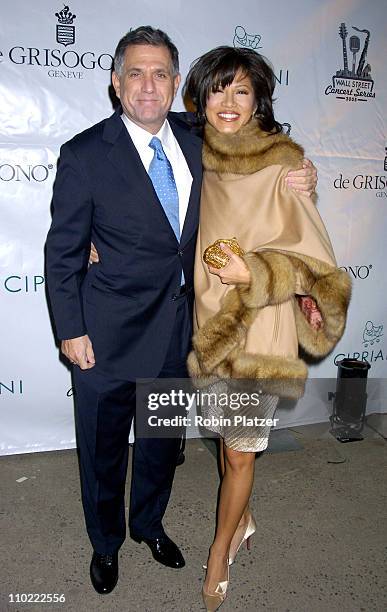 Les Moonves and Julie Chen during The 2005 Wall Street Concert Series Benefiting Wall Street Rising Starring Rod Stewart at Ciprianis Wall Street in...