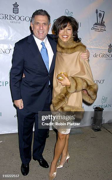 Les Moonves and Julie Chen during The 2005 Wall Street Concert Series Benefiting Wall Street Rising Starring Rod Stewart at Ciprianis Wall Street in...