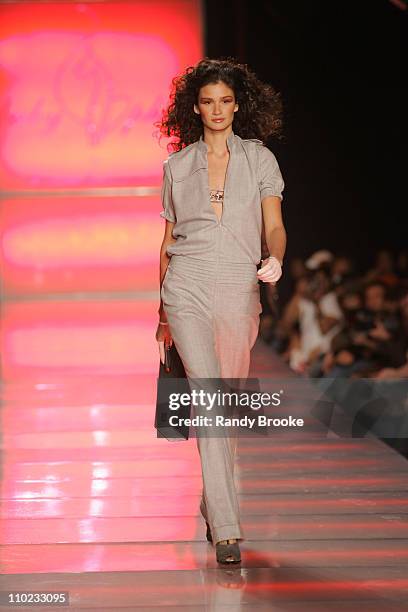 Caroline Ribeiro wearing Baby Phat Fall 2005 during Olympus Fashion Week Fall 2005 - Baby Phat - Runway at Skylight Studios in New York City, New...