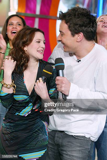 Drew Barrymore and Jimmy Fallon during Drew Barrymore and Jimmy Fallon Visit MTV's "TRL" - April 5, 2005 at MTV Studios - Times Square in New York...