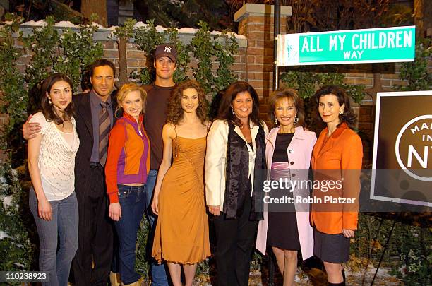 Eden Riegel, Thorsten Kaye, Leven Rambin, James Scott, Alicia Minshew, Julie Hannan-Carruthers, producer, Susan Lucci and Katherine Oliver