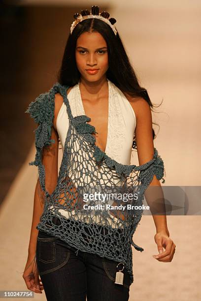 Model wearing Patachou Spring/Summer 2006 during Sao Paulo Fashion Week Spring/Summer 2006 - Patachou - Runway at Museum of Modern Art in Sao Paulo,...