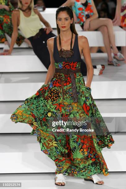 Model wearing Neon Spring/Summer 2006 during Sao Paulo Fashion Week Spring/Summer 2006 - Neon - Runway at Museum of Modern Art in Sao Paulo, Brazil.