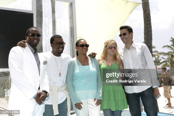 Sean "P. Diddy" Combs, Kanye West, Christina Norman, Kelly Clarkson and Dave Sirulnick