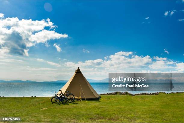 camping at coast - camping stock pictures, royalty-free photos & images