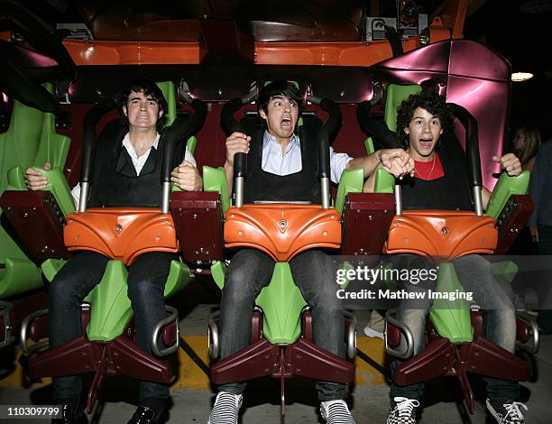 The Jonas Brothers on Tatsu: Kevin, Joseph and Nick Jonas *EXCLUSIVE*