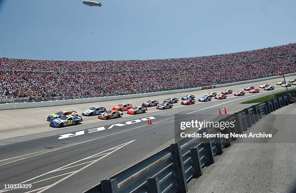 Mbna Racing 4,563 Dover Motor Speedway Stock Photos, High-Res Pictures, and Images ...