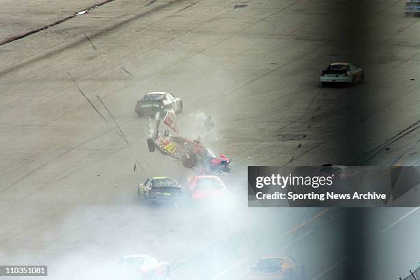 Scott Riggs Crash 87 Nascar Crash 2005 Stock Photos, High-Res Pictures, and Images ...