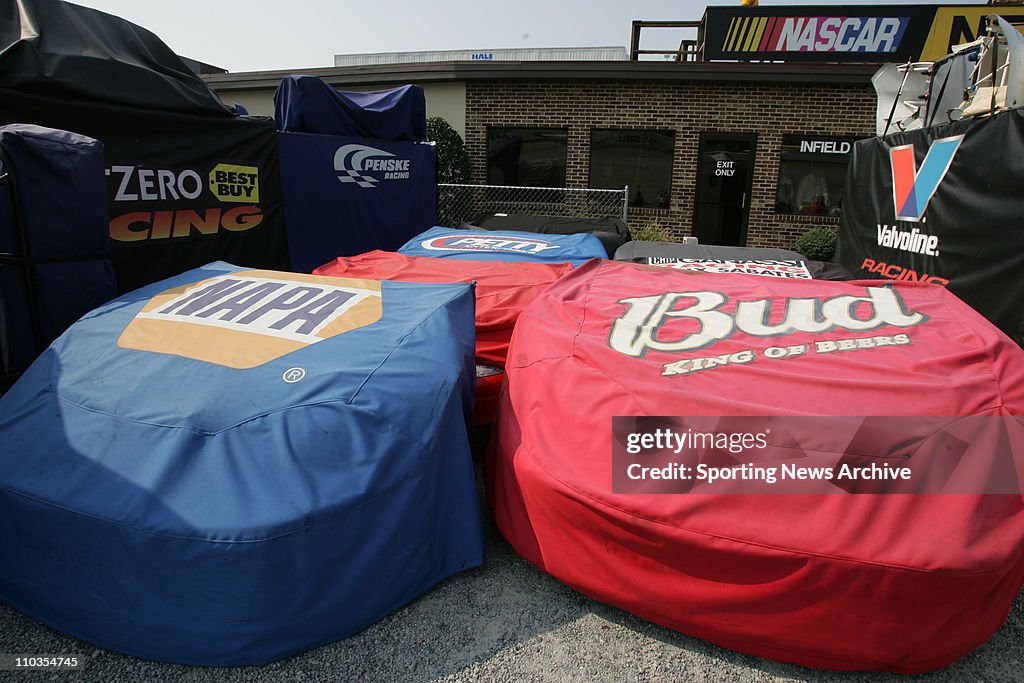 NASCAR 2005: Nextel Cup MBNA RacePoints 400