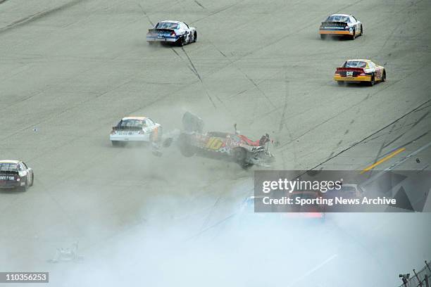 Scott Riggs Crash 87 Nascar Crash 2005 Stock Photos, High-Res Pictures, and Images ...