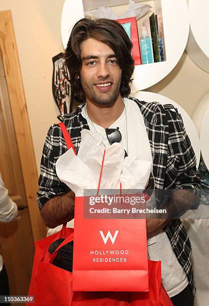 Personality Jay Lyon visits the Kari Feinstein Sundance Style Lounge on January 18, 2009 in Park City, Utah.