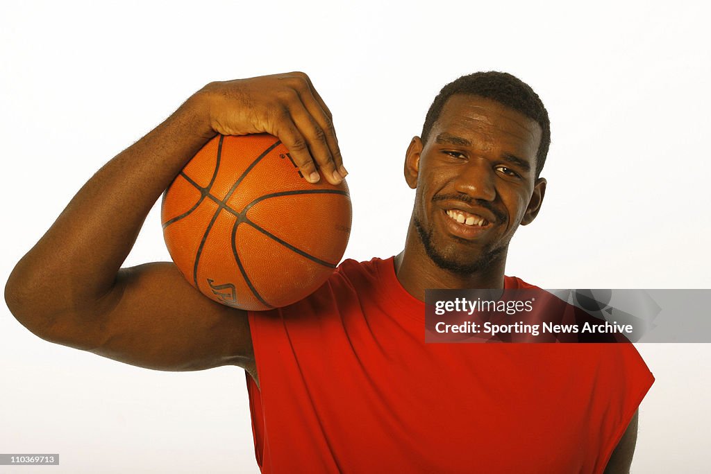 NBA: Greg Oden Sits Out Season