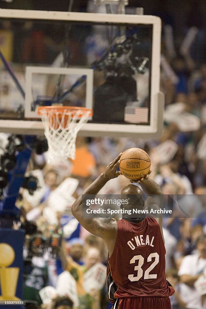 NBA FINALS 2006: Game One: Dallas 90-80 Miami