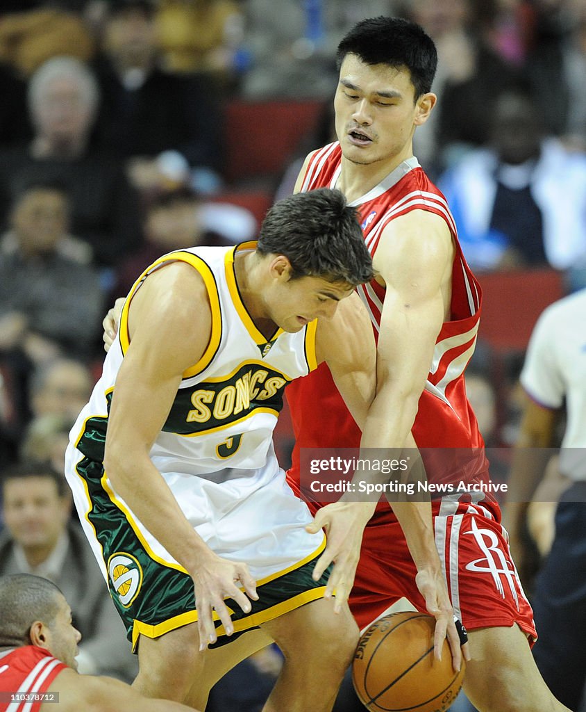 Nba 2008 Rockets Jan 23, 2008 - Seattle, Washington, USA - Houston Rockets YAO MING ...