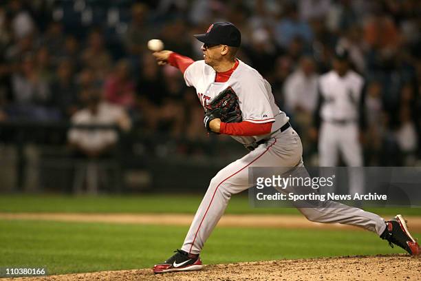Jul 21, 2006; Chicago, IL, USA; Boston Red Sox JULIAN TAVAREZ against Chicago White Sox in Chicago at U.S. Cellular Field. The Red Sox won 7-2.