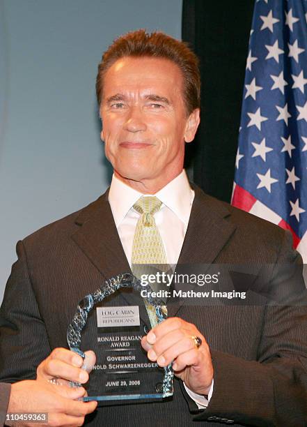 Arnold Schwarzenegger, Governor of California with the Log Cabin Republican's "Ronald Reagan Award."