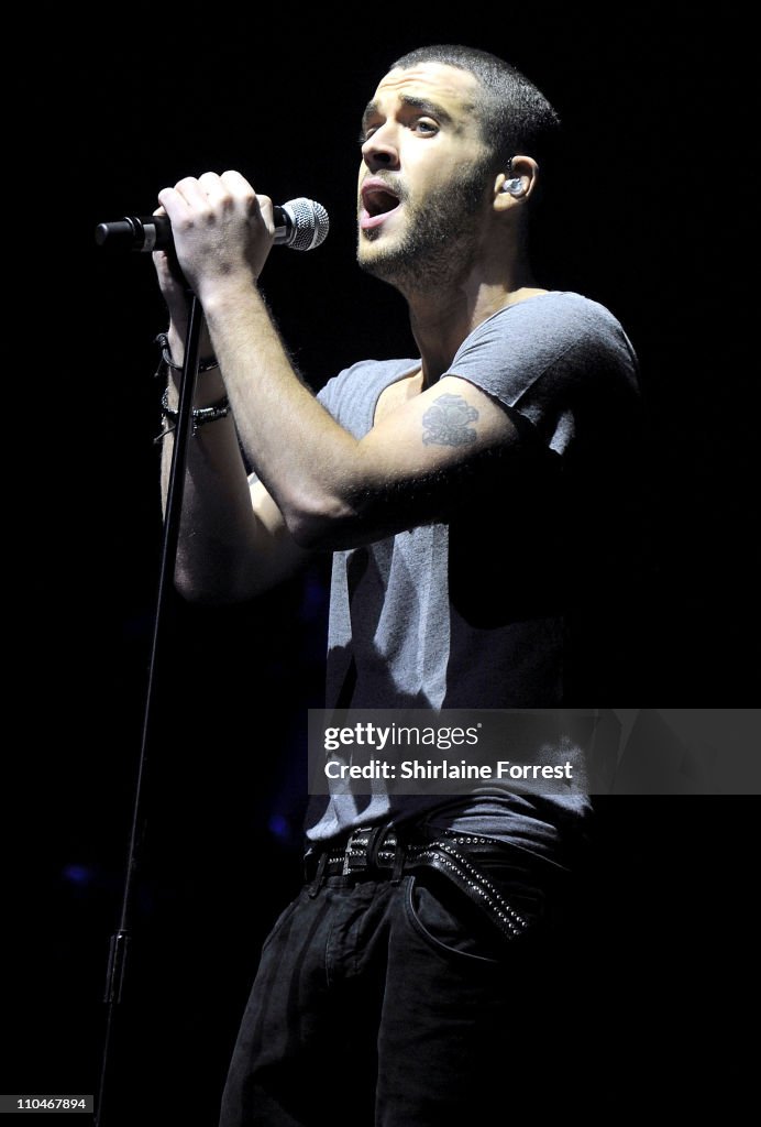 Shayne Ward Performs in Manchester