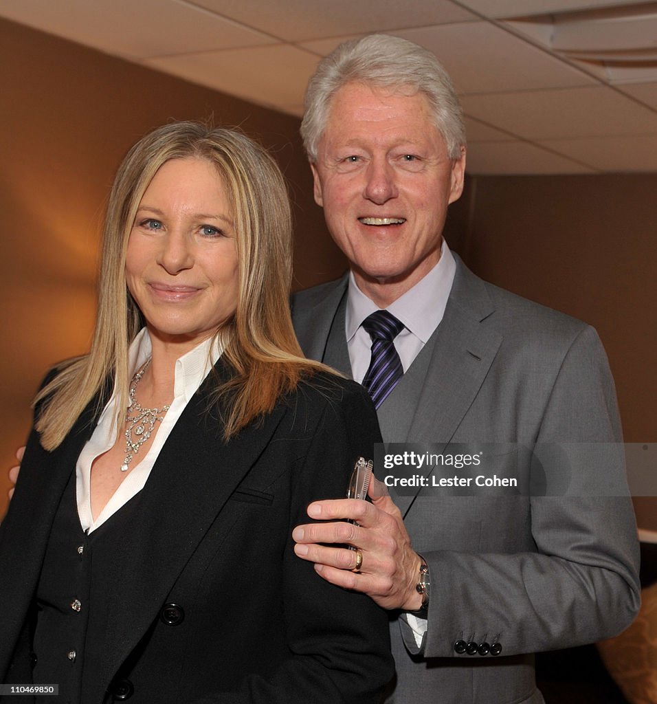2011 Public Counsel's Annual Event Honoring President Bill Clinton - Inside