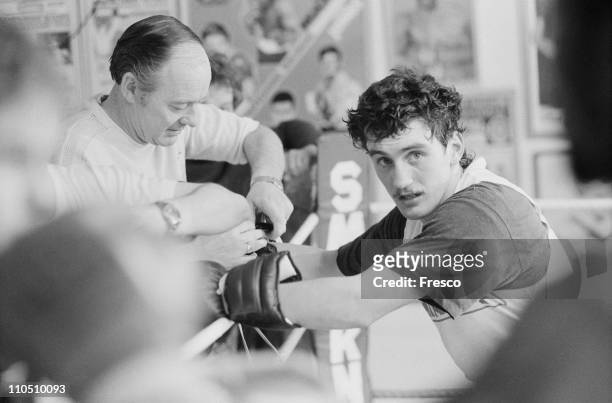 Irish featherweight boxer Barry McGuigan, 17th May 1985.