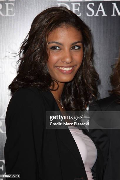 Chloe Mortaud attends the 'Les yeux de sa mere' Paris Premiere on March 22, 2011 in Paris, France.