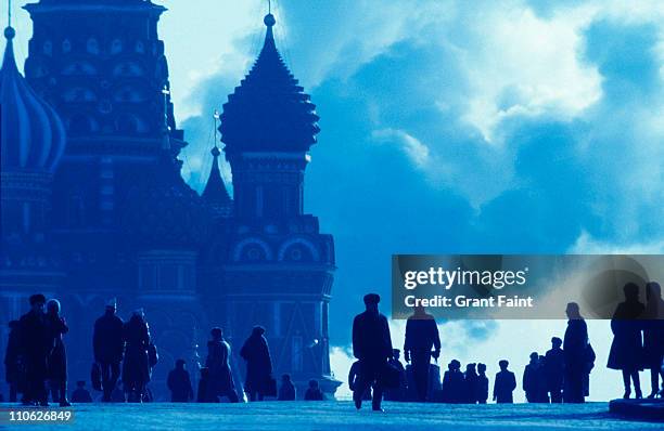 long view red square. - roter platz stock-fotos und bilder