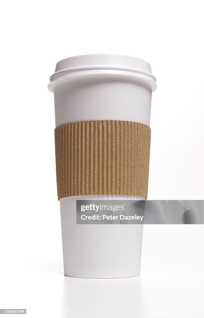 Disposable coffee cup with heat protector