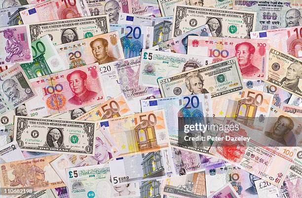 foreign currency bank notes - money stock pictures, royalty-free photos & images