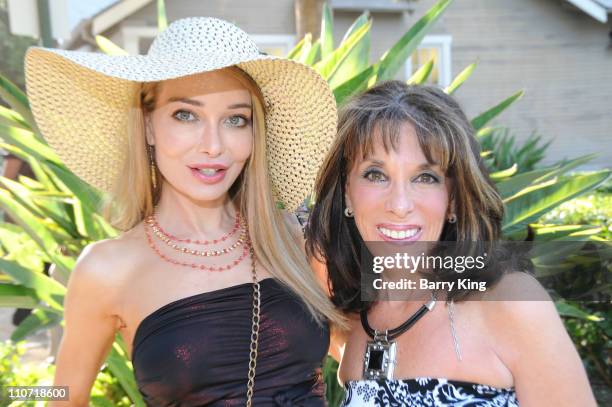 Actresses Lorielle New and Kate Linder attend the 9th Annual Hollywood Bowl and Venice Magazine's Pre-Concert Picnic held at the Hollywood Bowl on...