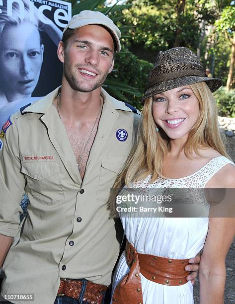 Actor/model Tomas Skoloudik and actress Jennifer Lyons attend the 9th Annual Hollywood Bowl and Venice Magazine's Pre-Concert Picnic held at the...