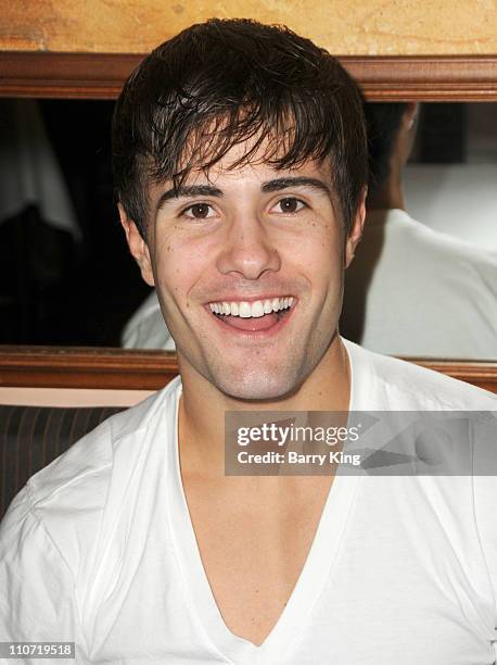 Actor Paul Vandervort attends LACMA and Venice Magazine Viewing of American Stories and Renoir exhibits at LACMA on March 23, 2010 in Los Angeles,...