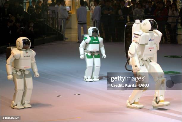 Robodex Robodex 2003 Photos and Premium High Res Pictures - Getty Images
