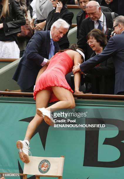 French Tennis Open Final At Roland Garros In Paris, France On June 07, 2008 - Serbian player Ana Ivanovic climbs up in the tribune helped by French...
