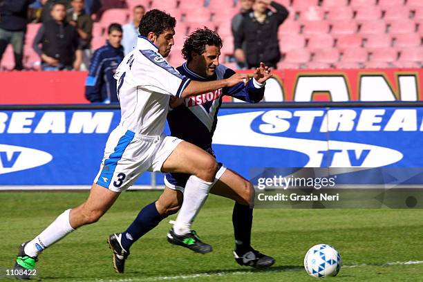 Facundo Quiroga of Napoli and Moreno of Brescia in action during the Napoli v Brescia Serie A match plaued at the San Paolo Stadium, Naples. DIGITAL...