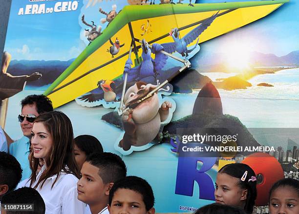 Who Directed Rio 302 Anne Hathaway Actress And Rio Stock Photos, High-Res Pictures, and ...