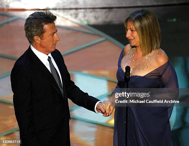 Dustin Hoffman and Barbra Streisand, presenters Best Picture