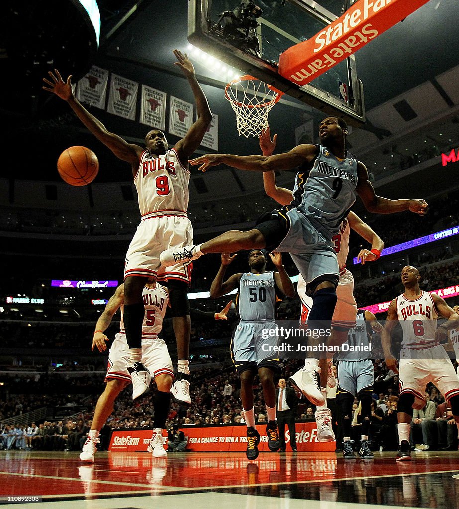 Memphis Grizzlies v Chicago Bulls