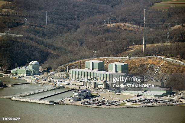 Bottom Surgery An aerial view of the Peach Bottom Atomic Power Station, a nuclear ...